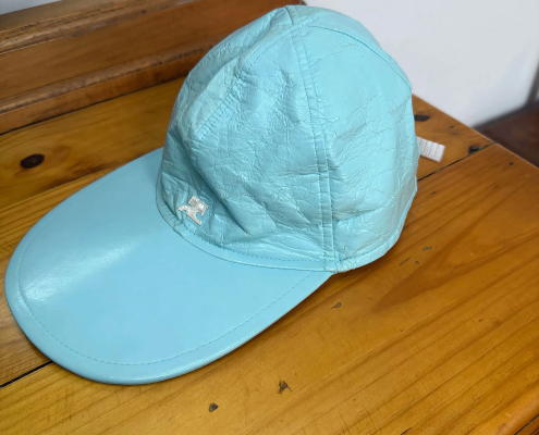 visera Courrèges vintage